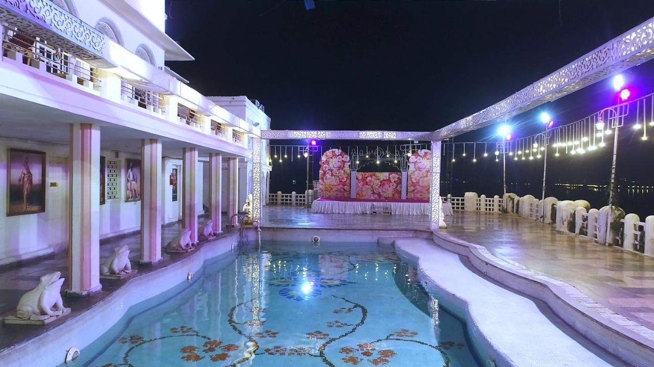 Hotel Merwara Estate- A Luxury Heritage Resort Ajmer Exterior photo