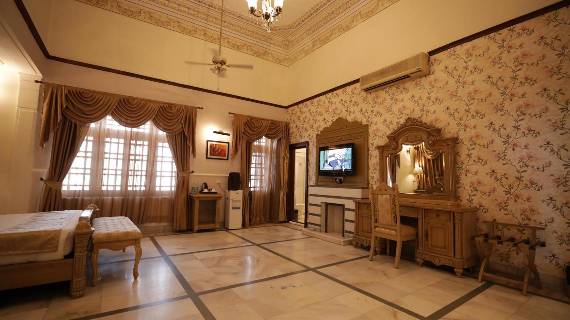 Hotel Merwara Estate- A Luxury Heritage Resort Ajmer Exterior photo