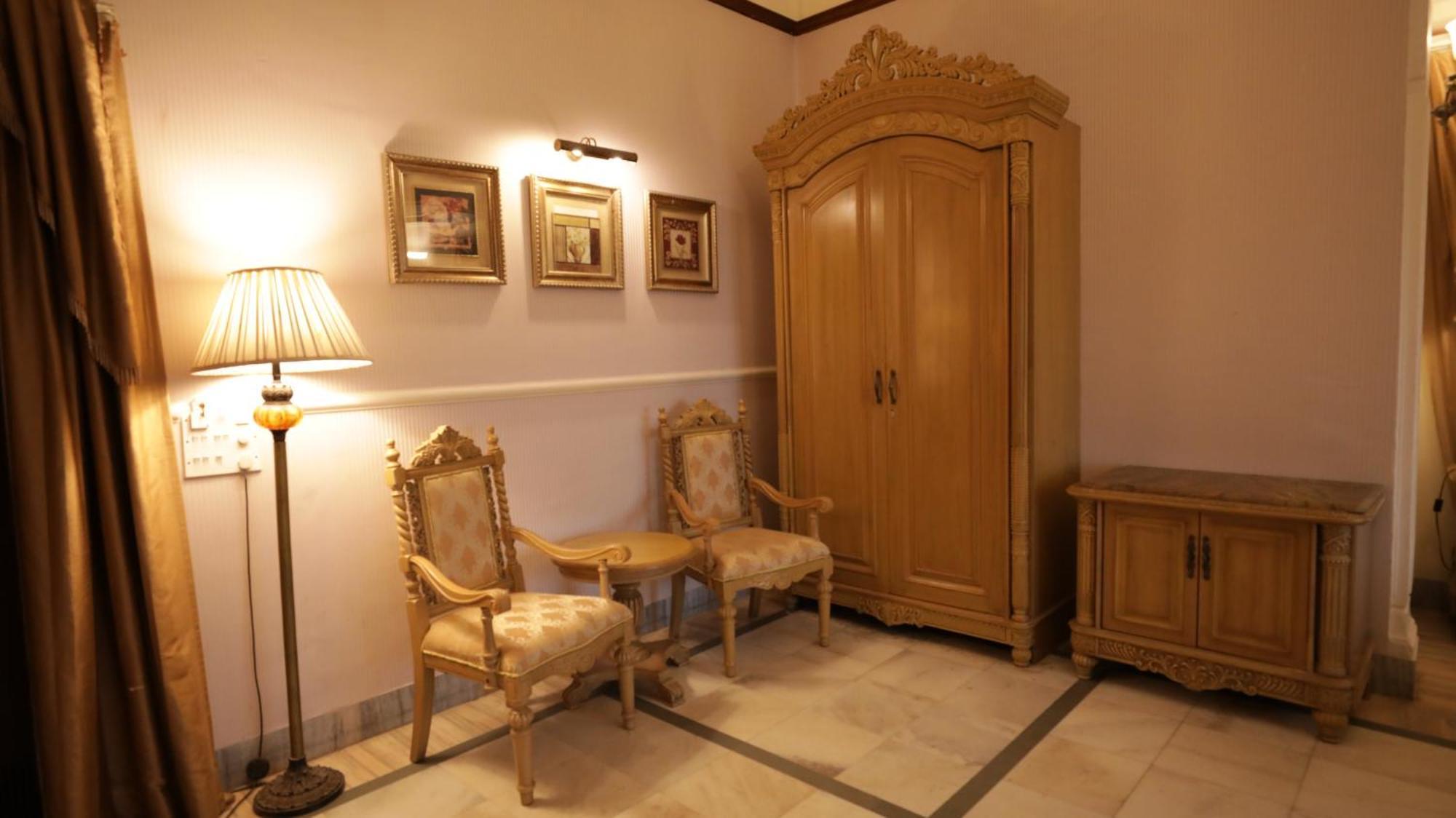 Hotel Merwara Estate- A Luxury Heritage Resort Ajmer Exterior photo